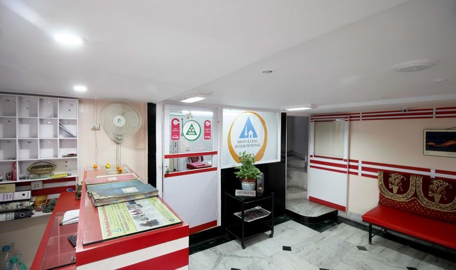 Kim Lawn Guest House Калькутта Экстерьер фото